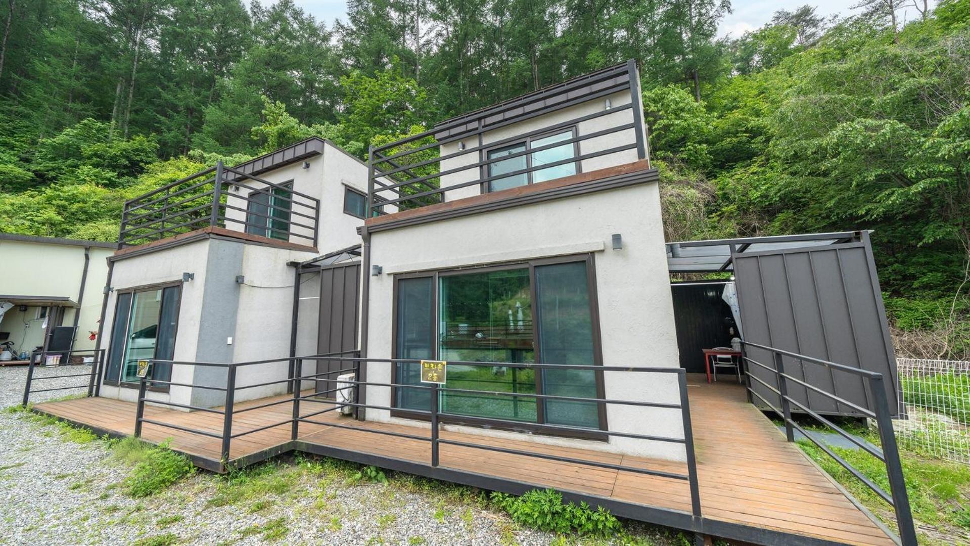 Hongcheon Stone Brown Pension Ruang foto